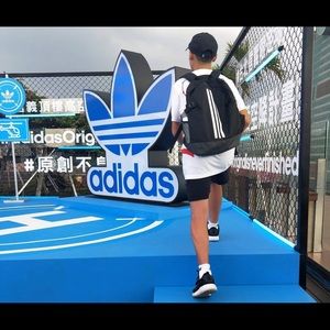 Meet your Posher, Phillip